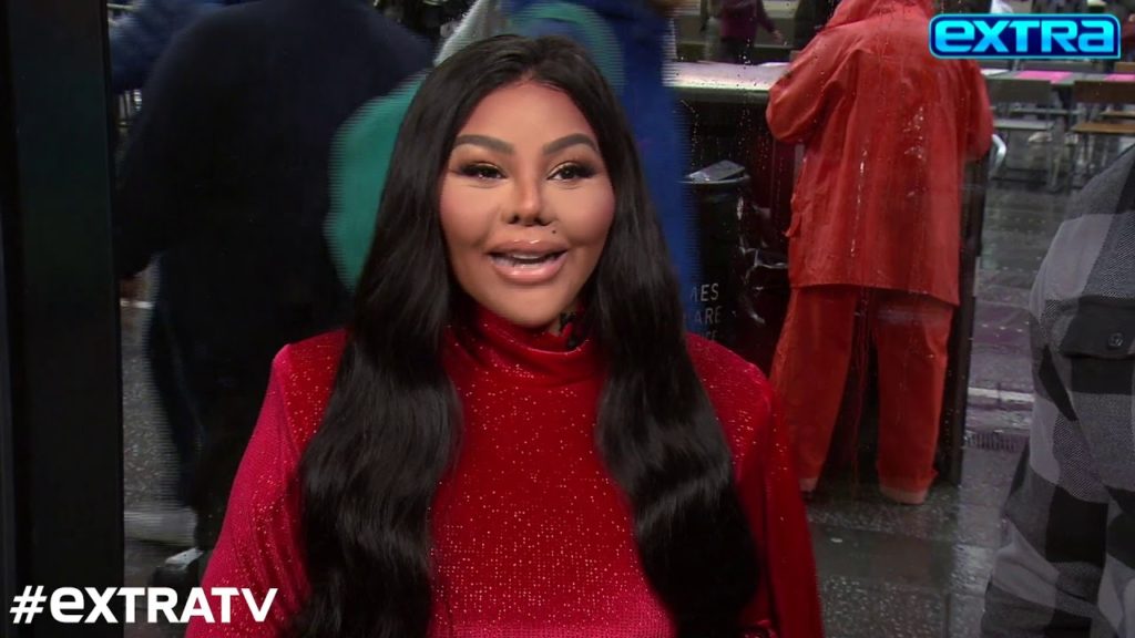 JUST DON’T STEP TO THE QUEEN: Lil Kim Supports Peaceful Protests But Tells PETA Not To Get In Her Personal Space