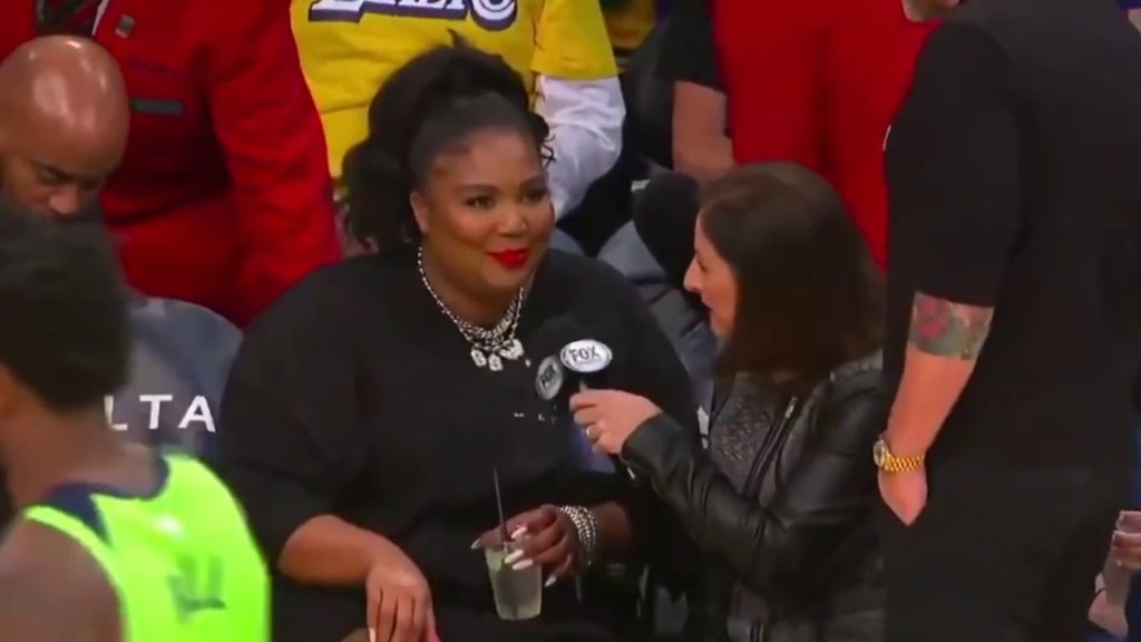 BECAUSE THE INTERNET HAS NO CHILL: Lizzo Showing All Her Booty At Lakers Game Goes Viral After Fans Compare it to To WWE’s Rikishi