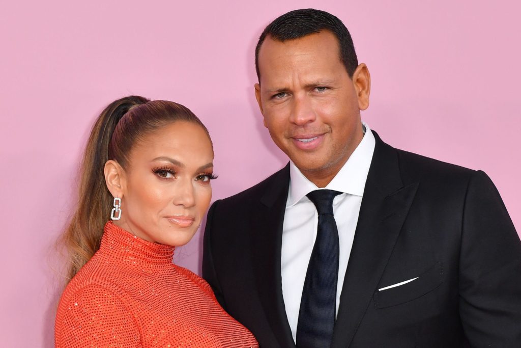 LOVE MAY NOT COST A THING…BUT THIS DOES: Jennifer Lopez Sued For $150k Over Instagram Photo…of Herself