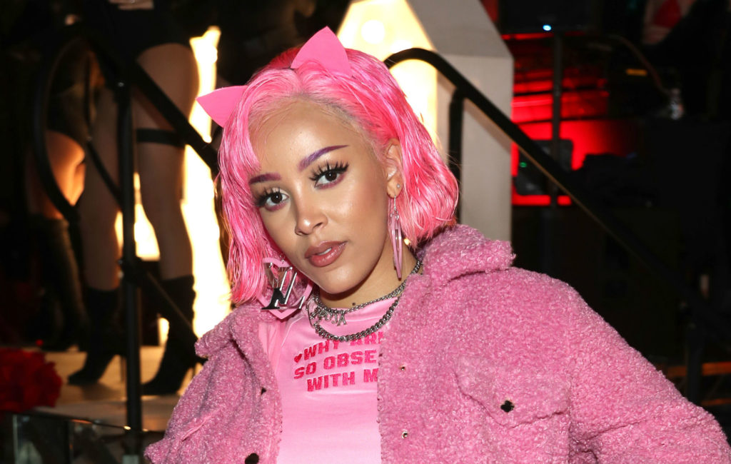 IN CASE YOU MISSED IT: Doja Cat Claims She’s Victim Of Bullying & Insists She’s Not Racist (VIDEO)
