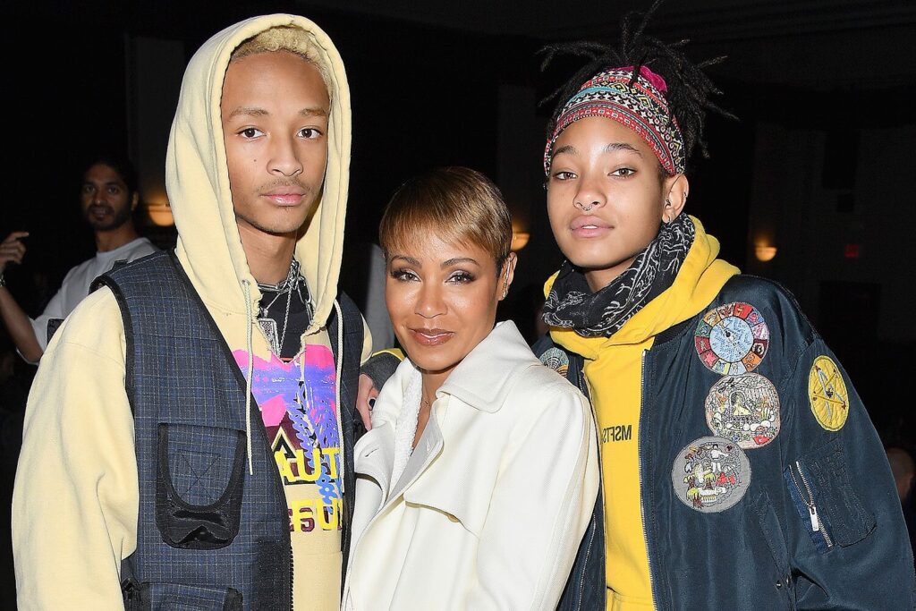 FACTS OR REACHING?: Willow Smith Confronts Her Mother; Says “There’s a Difference in How Black Moms Treat Their Daughters & Sons”