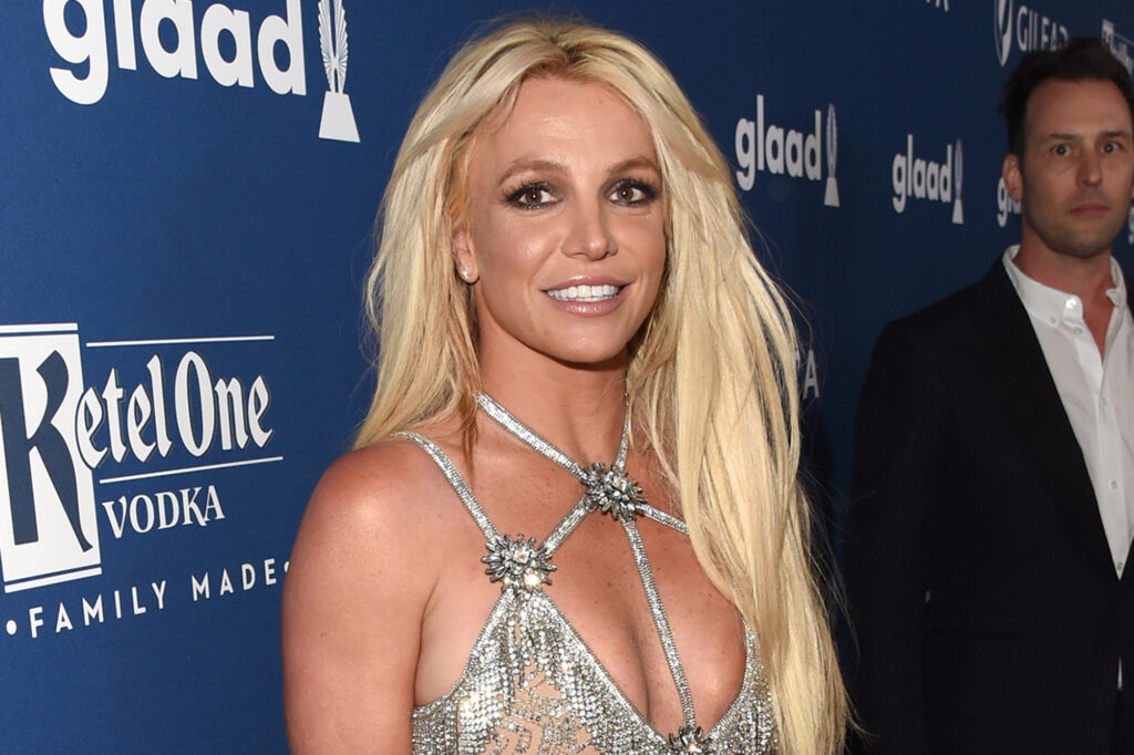 HERE FOR IT OR KEEP IT?: She Did it Again! Britney Spears Scores $15 Million Deal to Release Tell-All Book