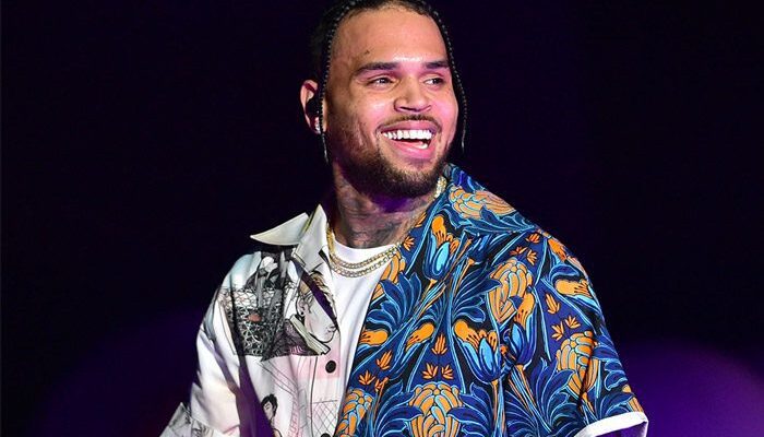 RUN IT OR NAH?: Chris Brown Wants to Know if You Think He Should Have a ...