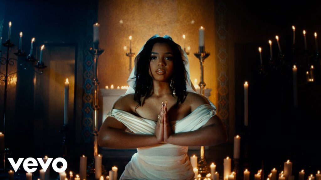 ISSA BOP OR ISSA FLOP? Chloe Calls on a Higher Power to Help Heal the Wounds from a Toxic Ex Before She Chooses Violence in “Pray it Away” (VIDEO)