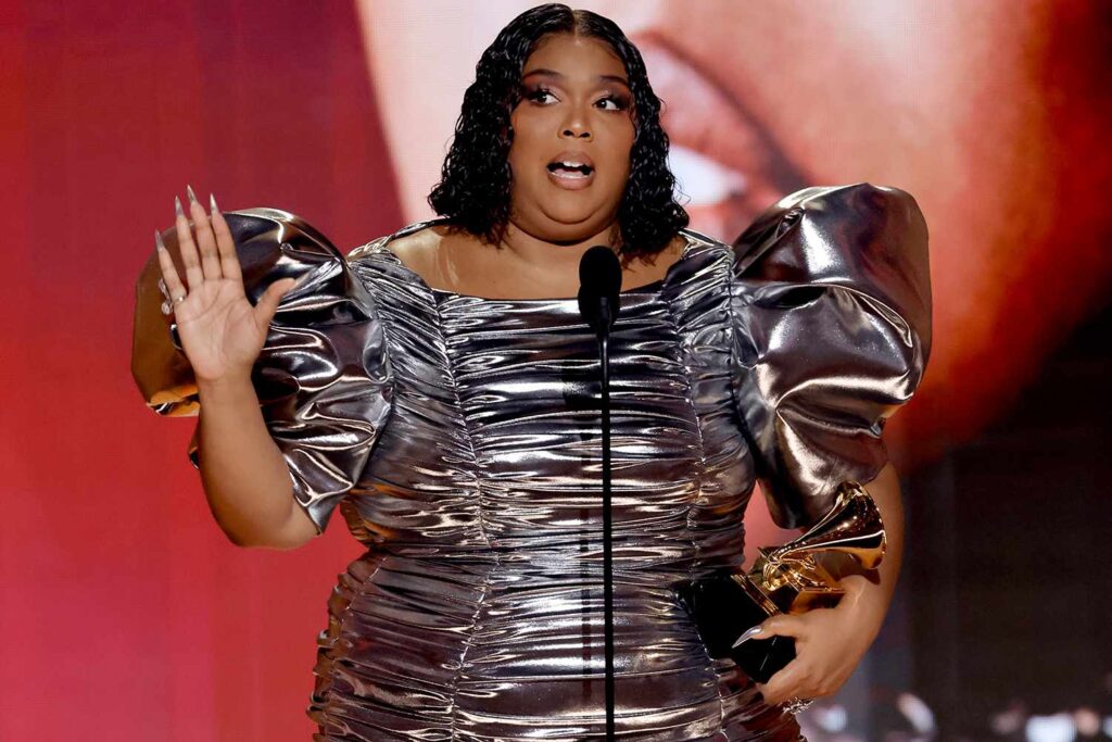 LEAVE LIZZO ALONE: Lizzo Is Sick Of Body-Shamers Continuously Commenting On Her Weight – “It’s Starting to Make Me Hate the World”