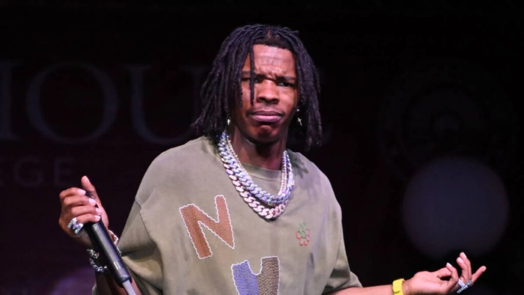 NOT ME, GIRL!: Lil Baby Wants You to Know That Man Giving Another Man the Gawk Gawk 3000 in Viral Video is Not Him – “No Mystery in My History”